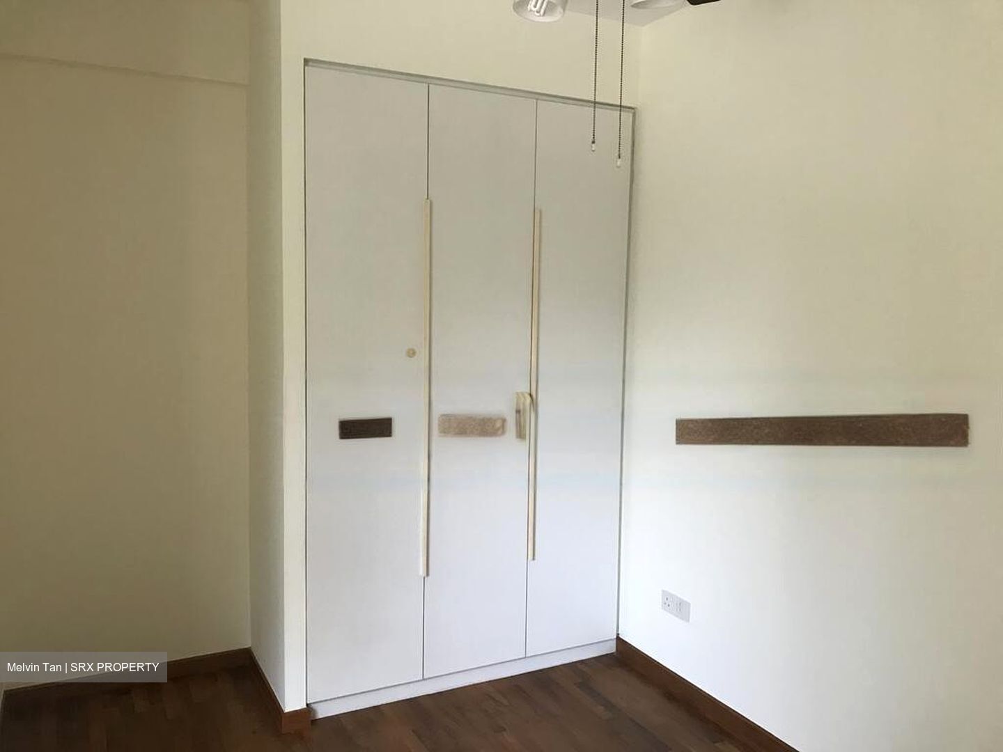 The Esparis (D18), Condominium #466811791